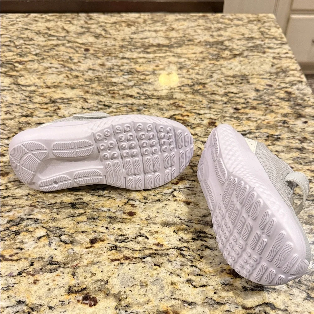 12T Under Armour Kids' Light Gray Sneakers - Picture 2 of 2